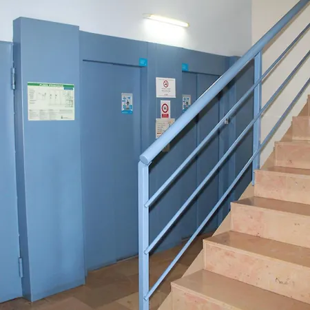אכסניה Turistics Residencia Nova Vilanova i la Geltrú