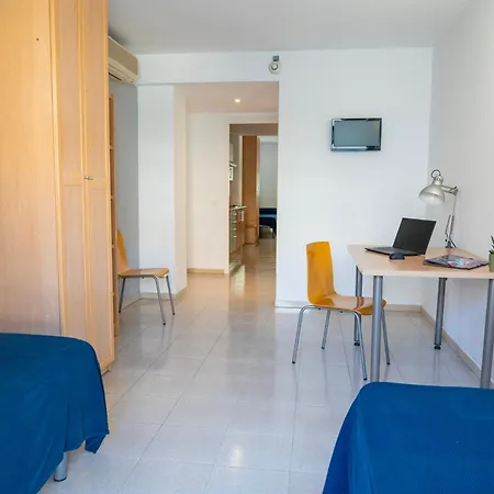 Turistics Residencia Nova *
