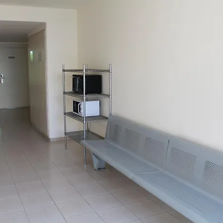Hostal Turístics Residencia Nova Vilanova i la Geltrú