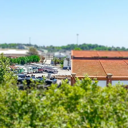 Turístics Residencia Nova Vilanova i la Geltrú