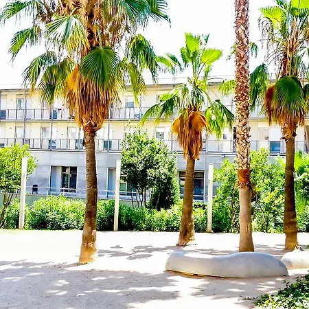 Turístics Residencia Nova Hostal Vilanova i la Geltrú