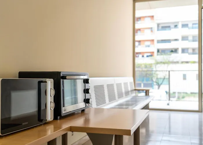 Turistics Residencia Nova Hostel Vilanova i la Geltrú